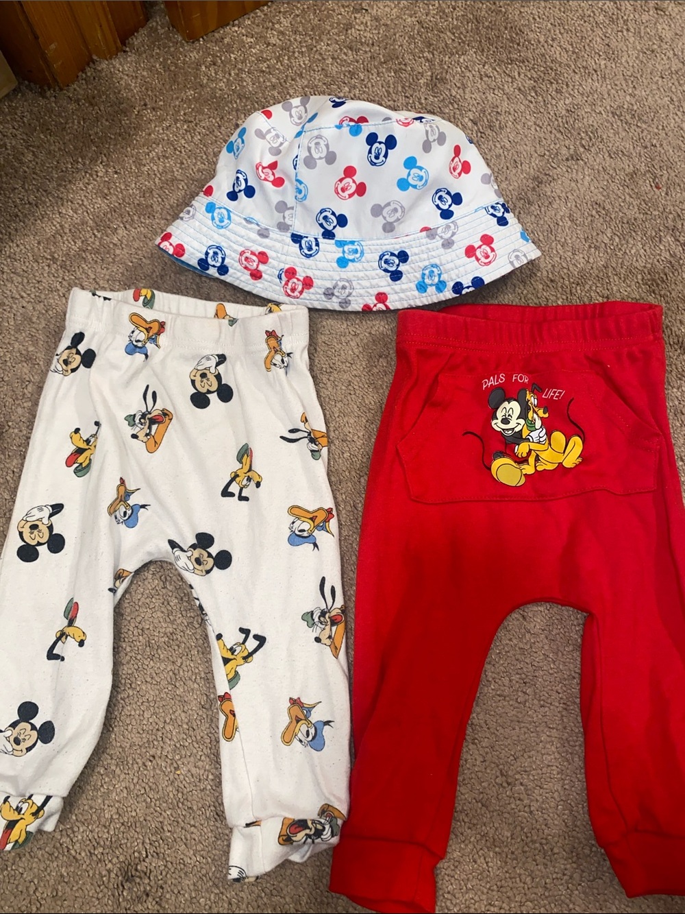 Disney Baby Mickey & Friends Toddler Set - Hat + 2 Pants - White, Red